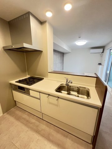 ラ・メゾン三保町のキッチン