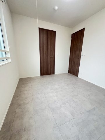 ラ・メゾン三保町の寝室