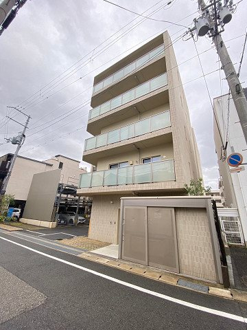 ジオ西宮北口　ザ・ソフィアの外観