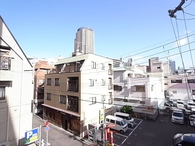 グローリー元町の展望