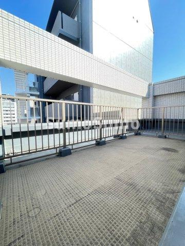 クレスティア天神サウスのバルコニー