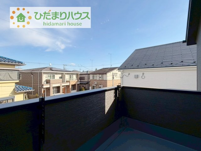 【バルコニー】 | 我孫子市東我孫子1丁目第1期　新築戸建　1号棟 | 広々としたバルコニー。お洗濯物もぜーんぶ干せちゃいます！！