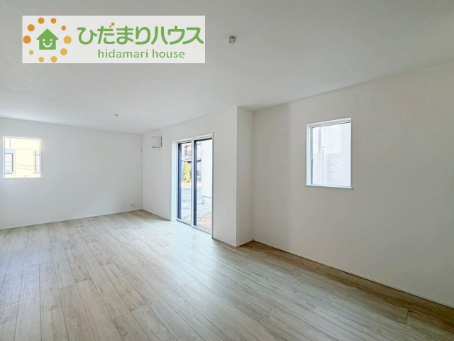 【居間・リビング】 | 我孫子市東我孫子1丁目第1期　新築戸建　1号棟 | お友達や親戚とホームパーティもいいですね(*^^*)