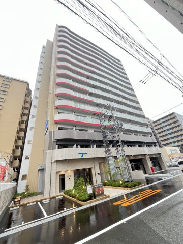 セレニテ江坂グランデ