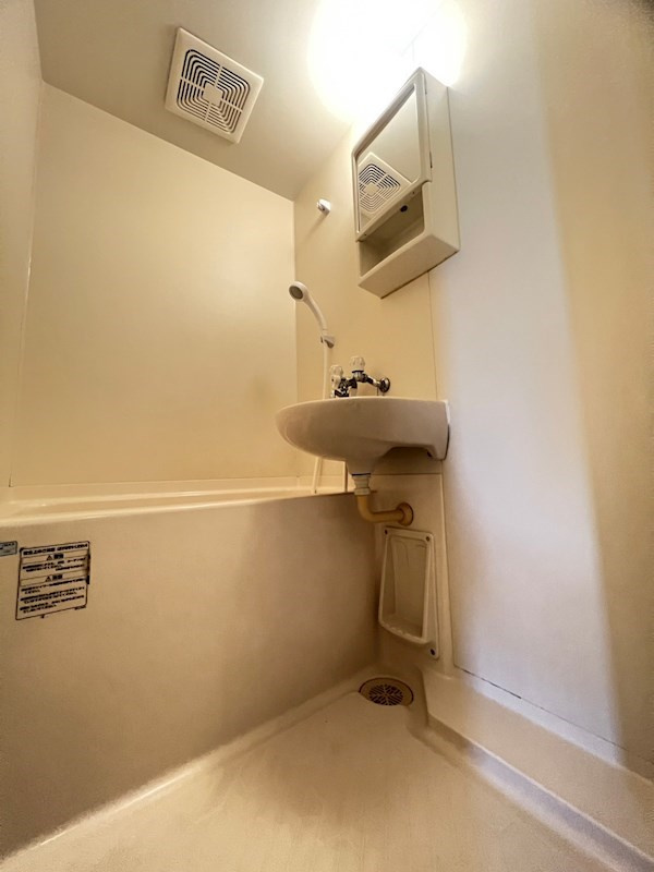 モナハイツ八雲の浴室