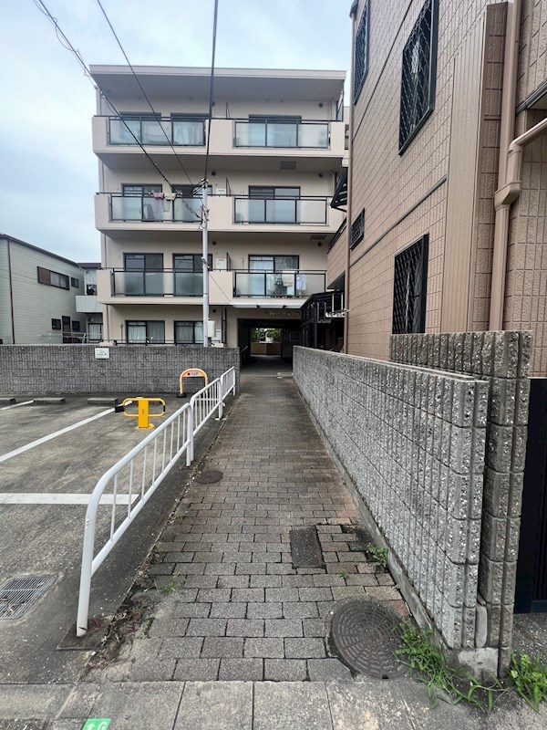 サンハイツ大田町の外観