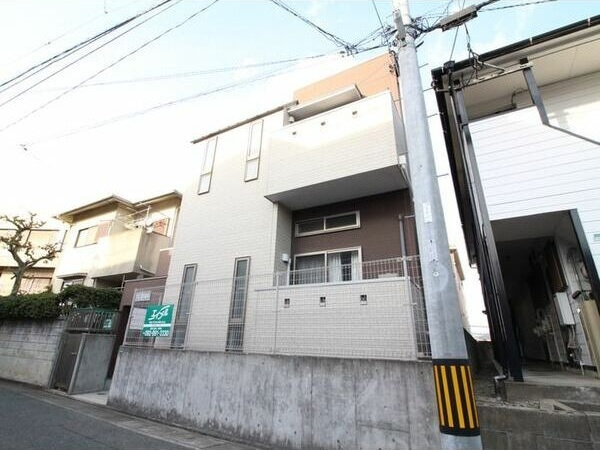 クレスト姪浜