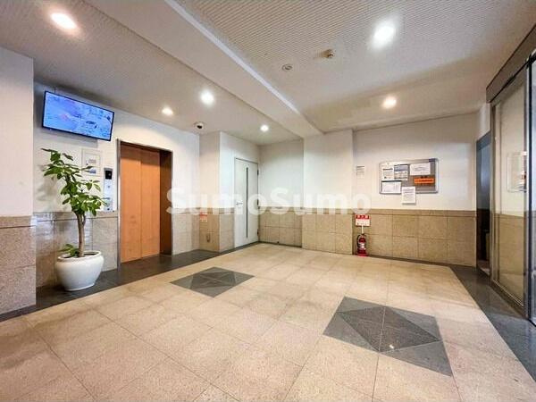 クリムゾン博多Ⅱのエントランス|毎日通るエントランスはこのようになっています