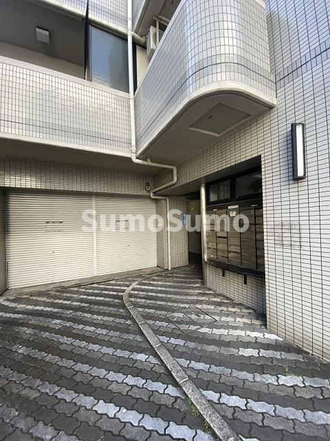 ジョイフル出屋敷の外観