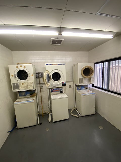 ジョイフル出屋敷の外観