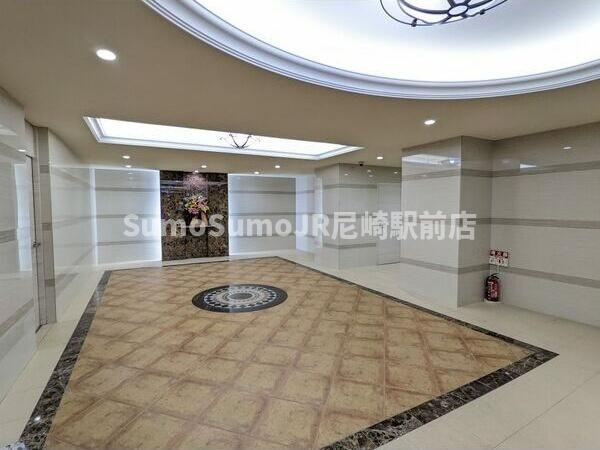 サムティ大阪CITY WESTのロビー|毎日通るロビーはこのようになっています