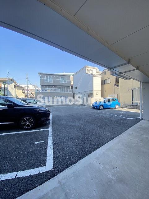 ルー・エーベル常光寺壱番館の駐車場|駐車スペースもあります