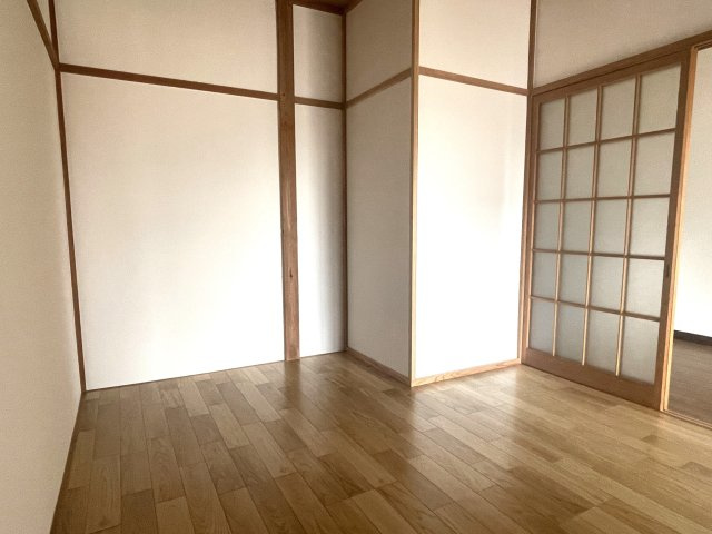 和光ハイツの洋室