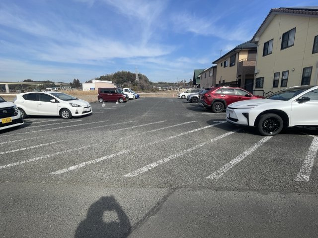 和光ハイツの駐車場