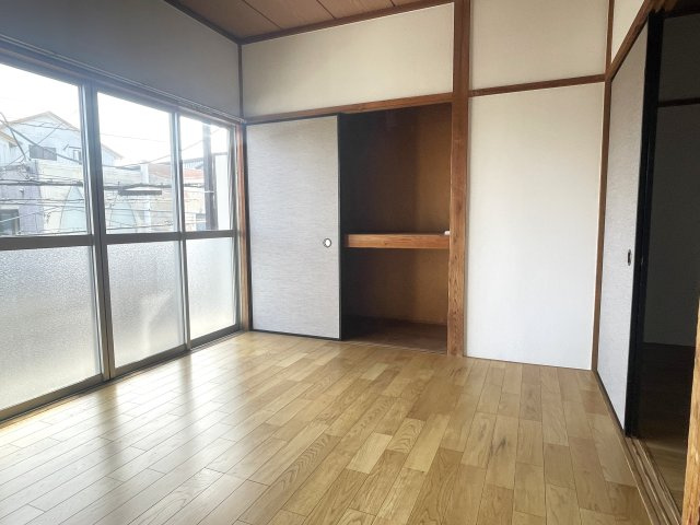 和光ハイツの洋室