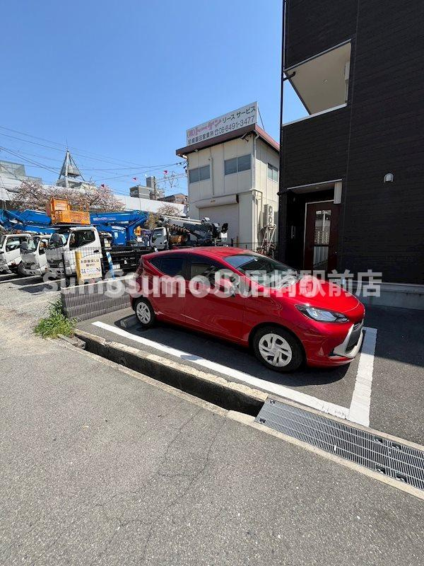 リブリ・東園田の駐車場|駐車スペースもあります