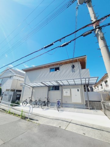 リベルテ逆瀬川の外観