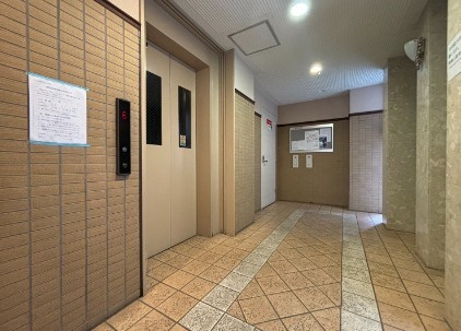 クレイン向野のロビー