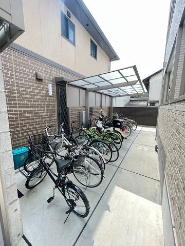 クレシタ吹田の外観