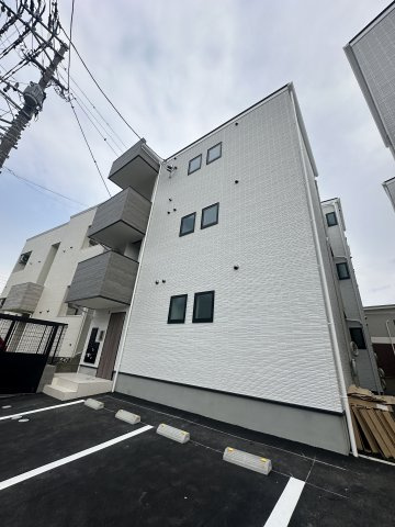 グランレーヴ井尻A棟の外観