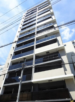 リビオレゾン南森町 
