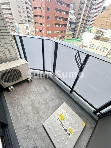 ルーエ天満橋のバルコニー