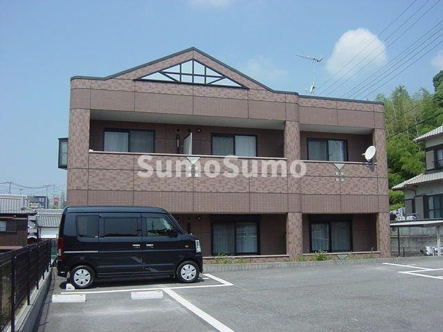リモージュの駐車場|駐車場に車を止められます