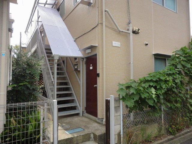 クローバーのロビー