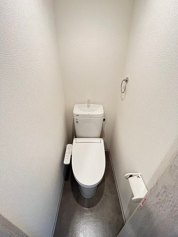 サンロイヤル西宮のトイレ