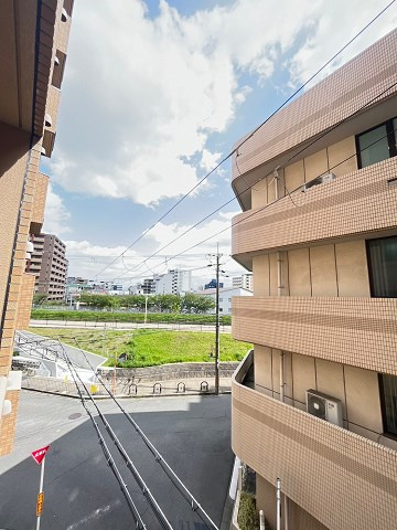 シーナリ江坂の展望