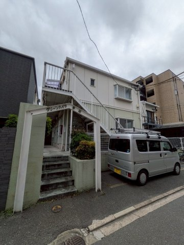 グリーンハイツ今川の外観