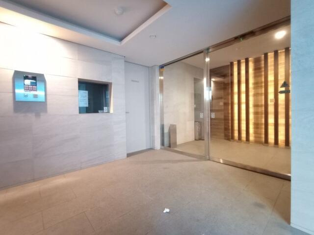 クレイシア三軒茶屋のロビー