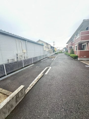 ルナ　パレス　Ｂの駐車場