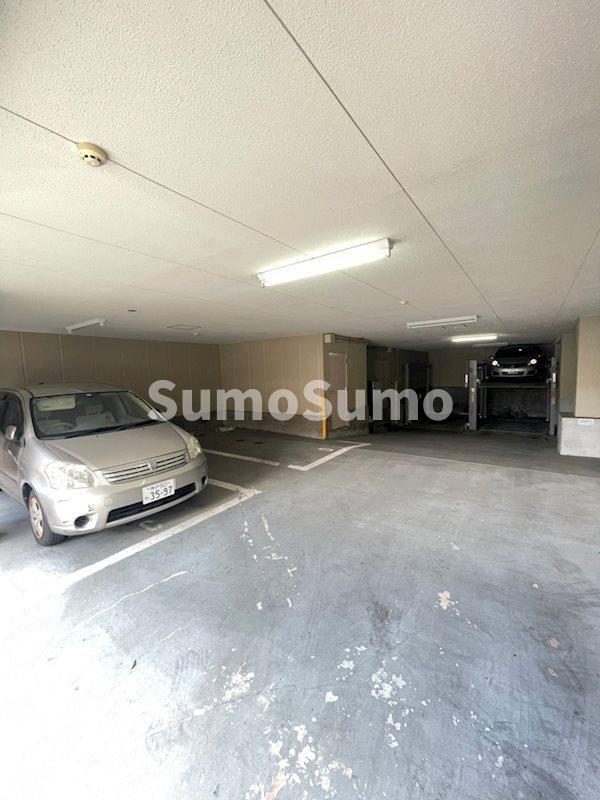 グローリー元町の外観