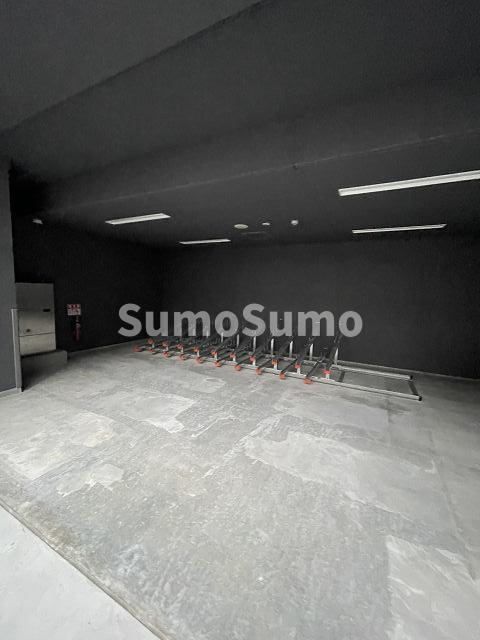 大阪市淀川区加島３丁目の賃貸マンションの駐車場|カースペースがあります