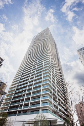 SKY DUO PARK VILLAGE T棟 17階の外観|建物外観写真です。