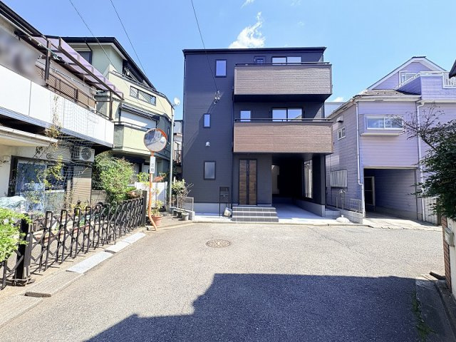 【外観】 | 新座市栗原1丁目　新築一戸建住宅　全1棟　(保谷店) | 建物完成済みの為、実際に室内のご見学が可能です。
