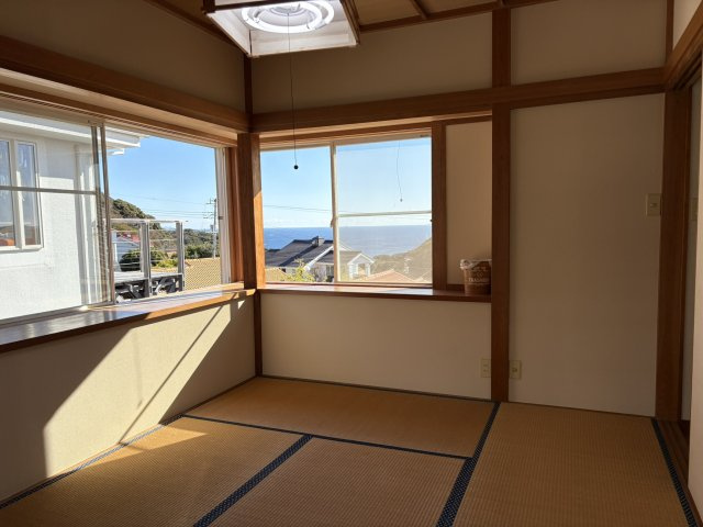 下田市　碁石が浜分譲地の和室