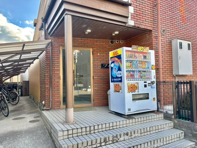 T・セーヌのエントランス