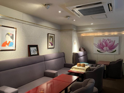  | 赤坂館