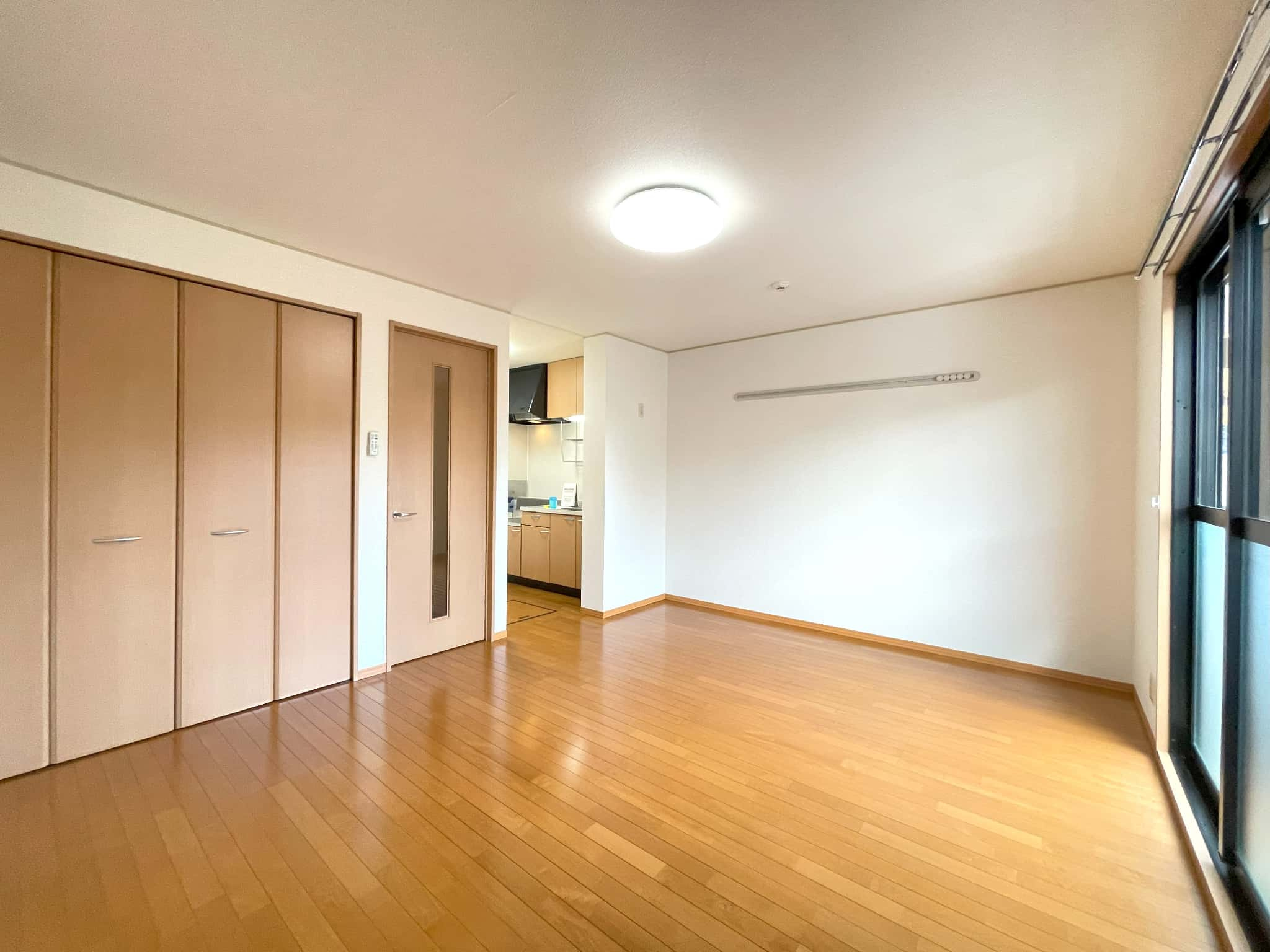 レジデンス東光Ⅲの居間・リビング|※同タイプ・別室の写真になります。