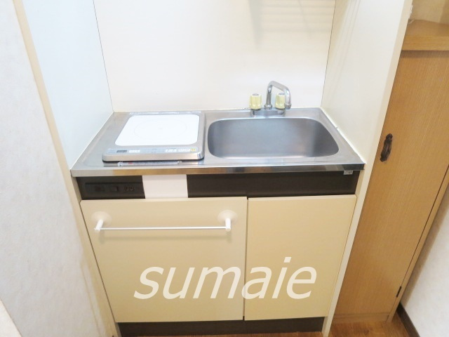 岩渕ハイツのキッチン|ＩＨのミニキッチンです。
