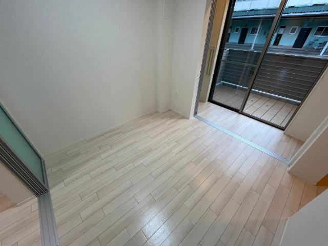 アルバの寝室|洋室