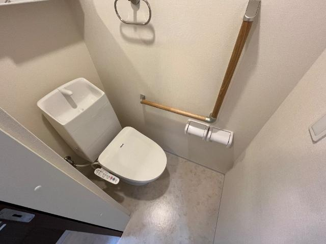 アルバのトイレ|シャワー付トイレ