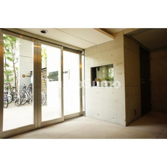 プライムアーバン目黒学芸大学のロビー