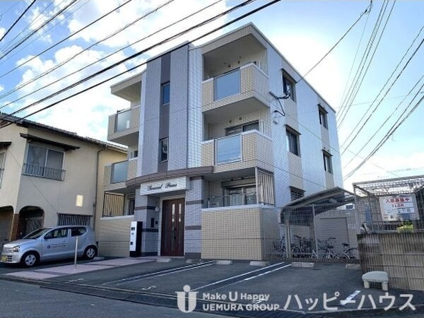 ゲネラル　パウゼの外観