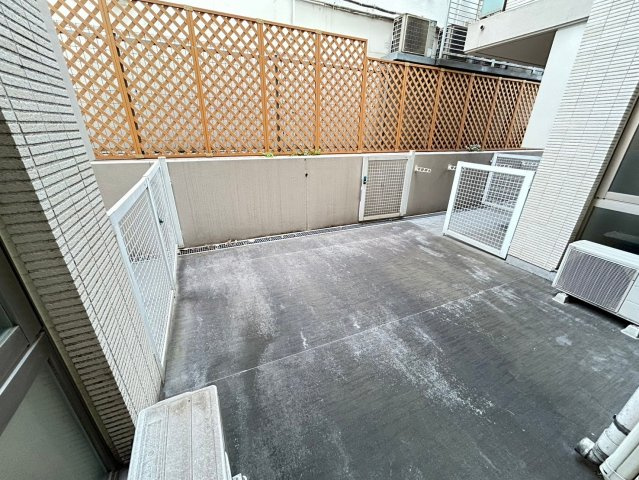 コンフォリア原宿のバルコニー|陽当たり良好なバルコニーです