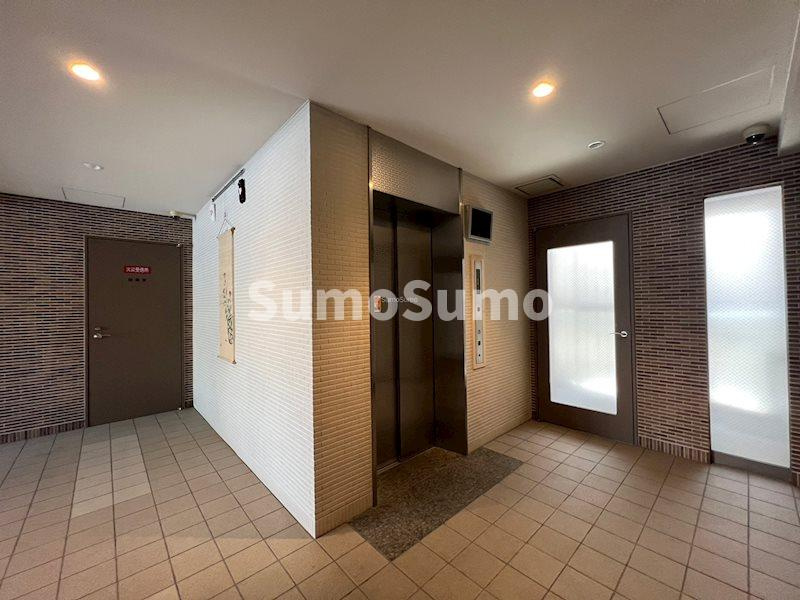 ルーチェ桜川のロビー