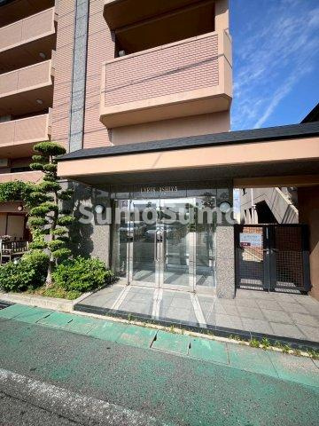 リリック芦屋のエントランス