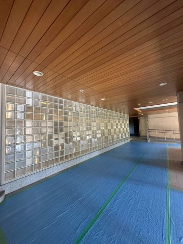 コアマンションルネス箱崎のロビー